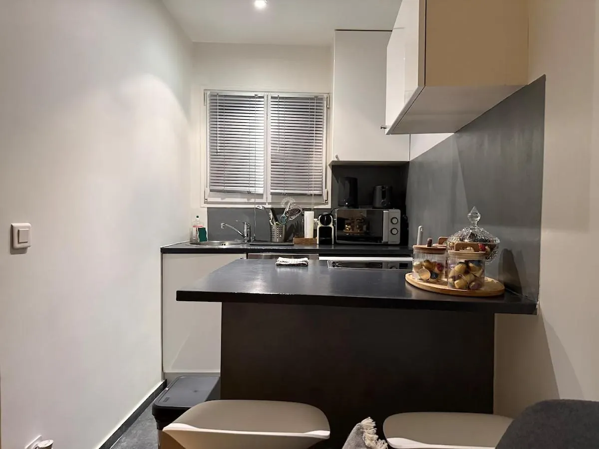 Charmant Cocon Au Coeur De Montmartre Paris Homestay